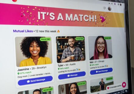 How to Spot Fake Profiles on Tinder and Bumble